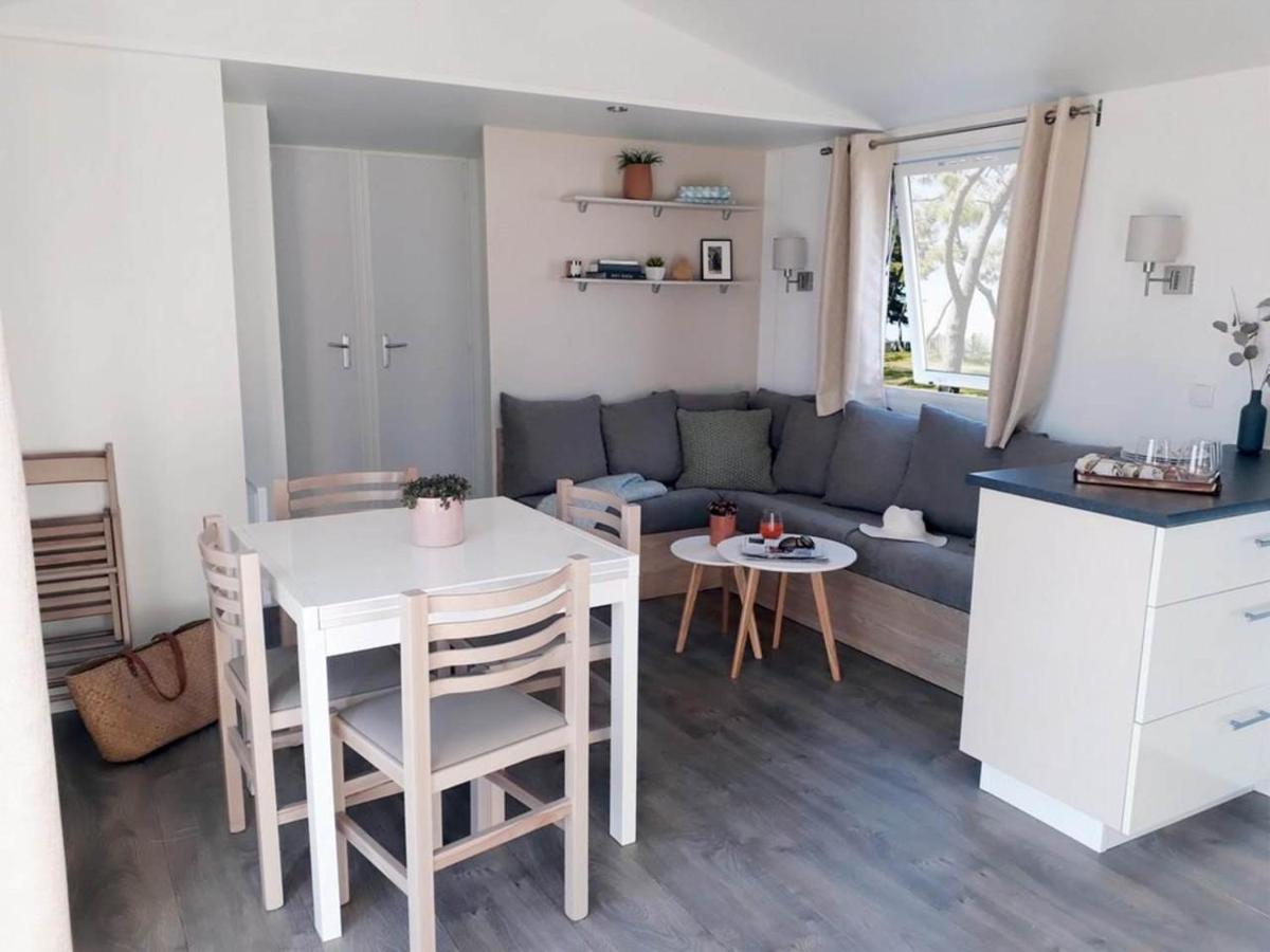Chalet Enjoy Oostkapelle Extérieur photo